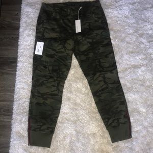 NWT. Level 99 Camo Joggers.